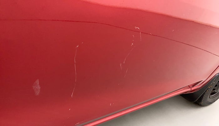 2015 Datsun Go Plus T, Petrol, Manual, 23,797 km, Driver-side door - Minor scratches