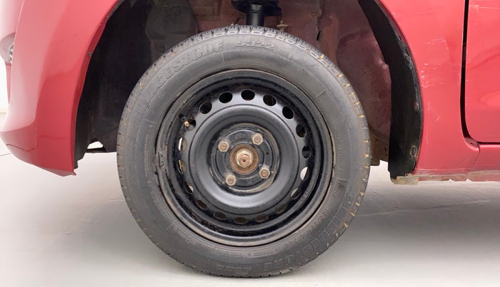 2015 Datsun Go Plus T, Petrol, Manual, 23,797 km, Left Front Wheel
