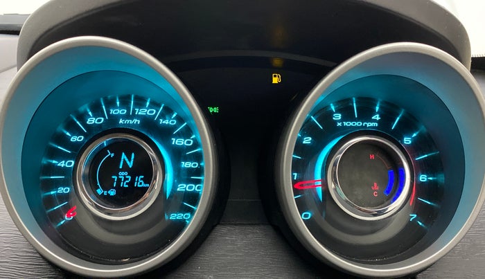 2017 Mahindra XUV500 W6 4X2, Diesel, Manual, 77,254 km, Odometer Image