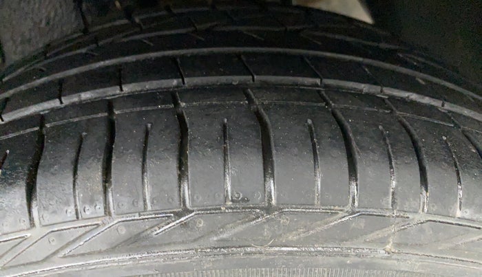 2018 Tata NEXON XZ+ 1.2, Petrol, Manual, 44,377 km, Left Rear Tyre Tread