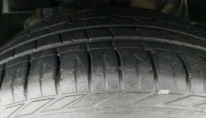 2018 Tata NEXON XZ+ 1.2, Petrol, Manual, 44,377 km, Left Front Tyre Tread