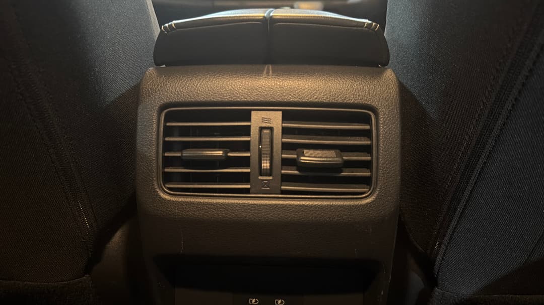 2023 Nissan X-trail St (2WD), Automatic, 65320 km, Rear A/C Vent