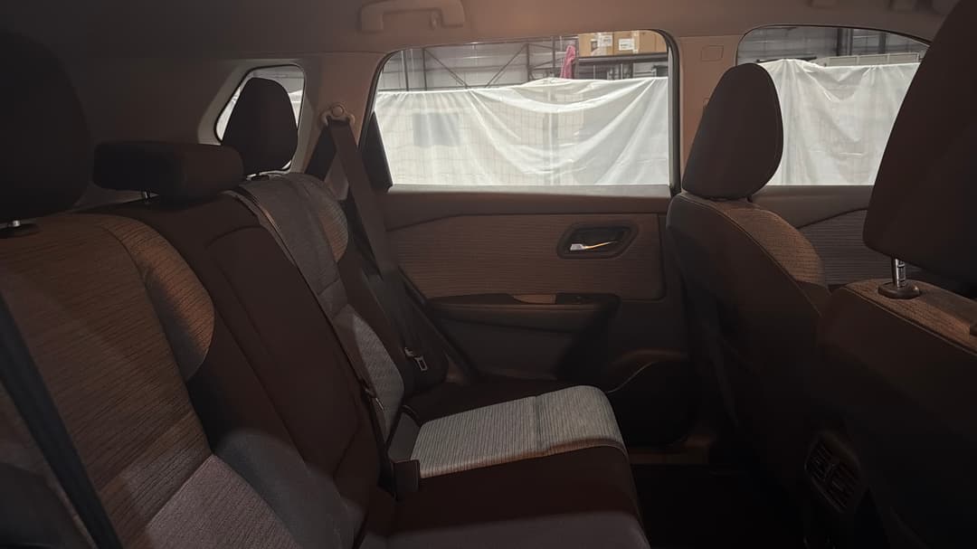 2023 Nissan X-trail St (2WD), Automatic, 65320 km, Right Side Rear Door Cabin View