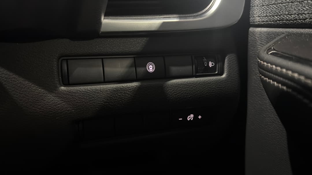 2023 Nissan X-trail St (2WD), Automatic, 65320 km, Utility Switches/Buttons