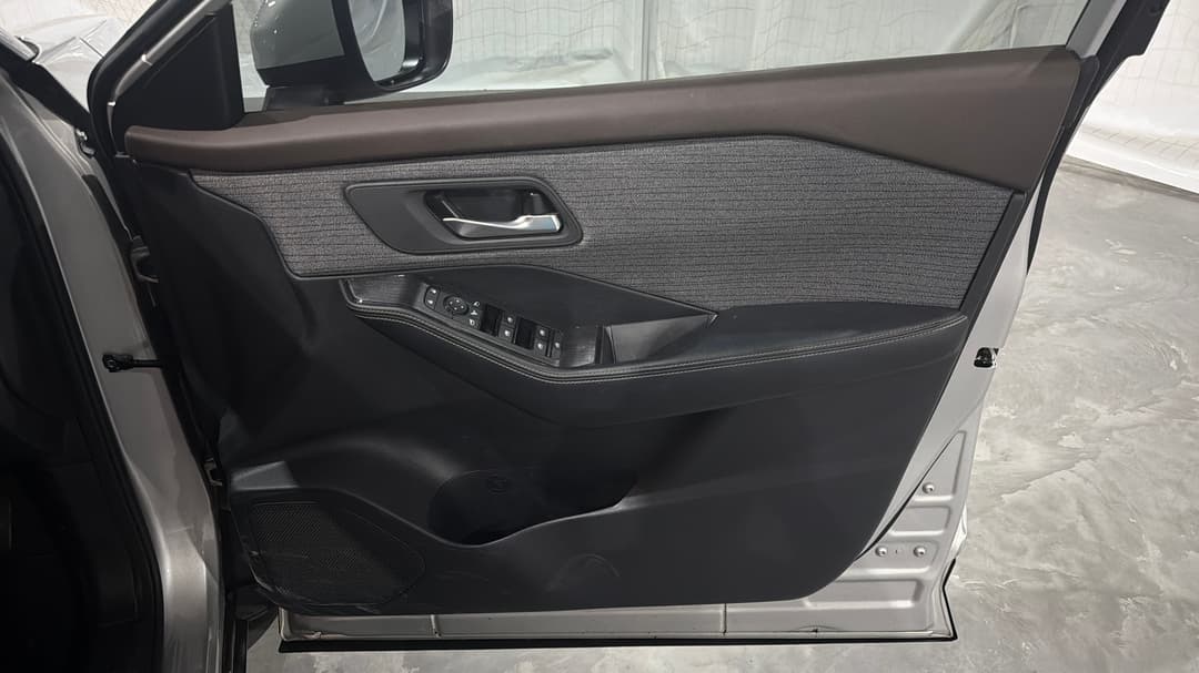 2023 Nissan X-trail St (2WD), Automatic, 65320 km, Speaker View