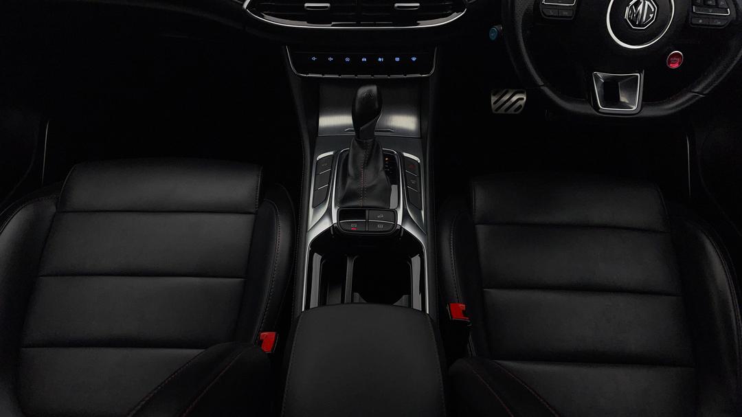 2022 MG HS Excite, Automatic, 32320 km, Center Console