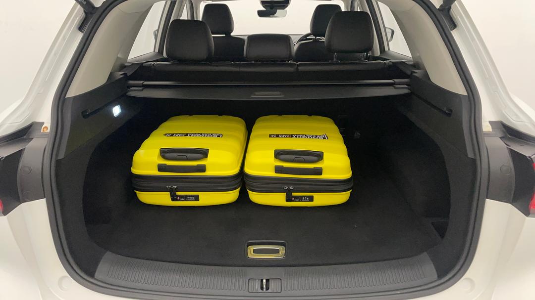 2022 MG HS Excite, Automatic, 32320 km, Boot Inside View with Luggage