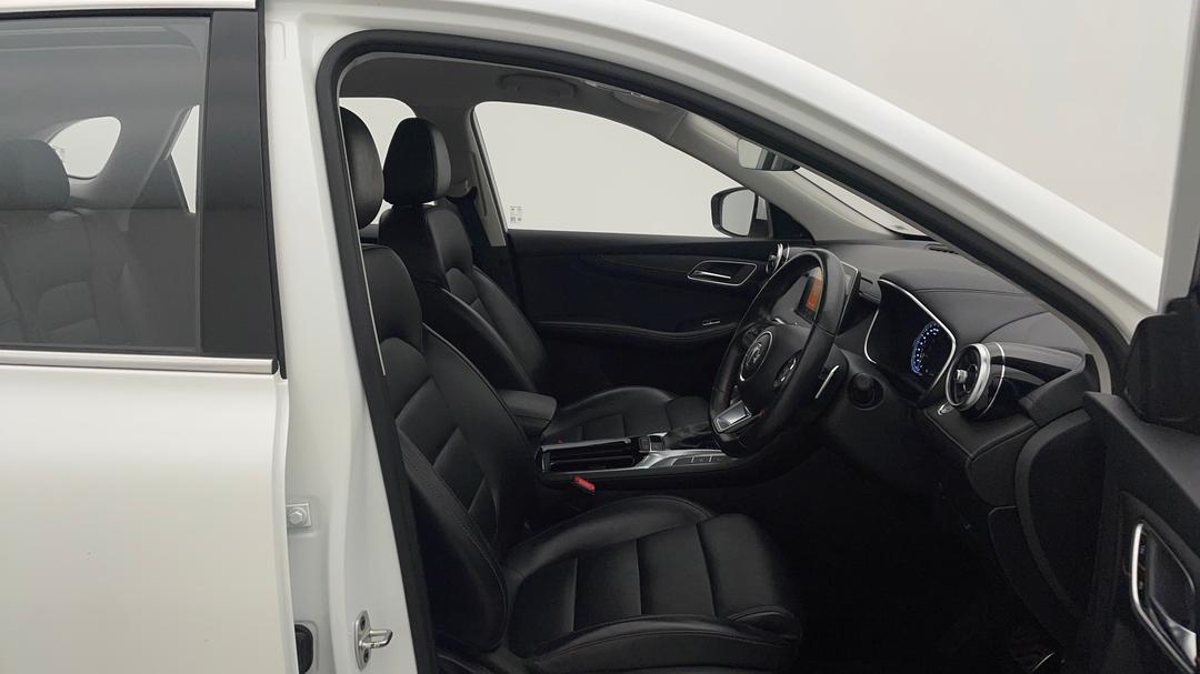 2022 MG HS Excite, Automatic, 32320 km, Right Side Front Door Cabin View