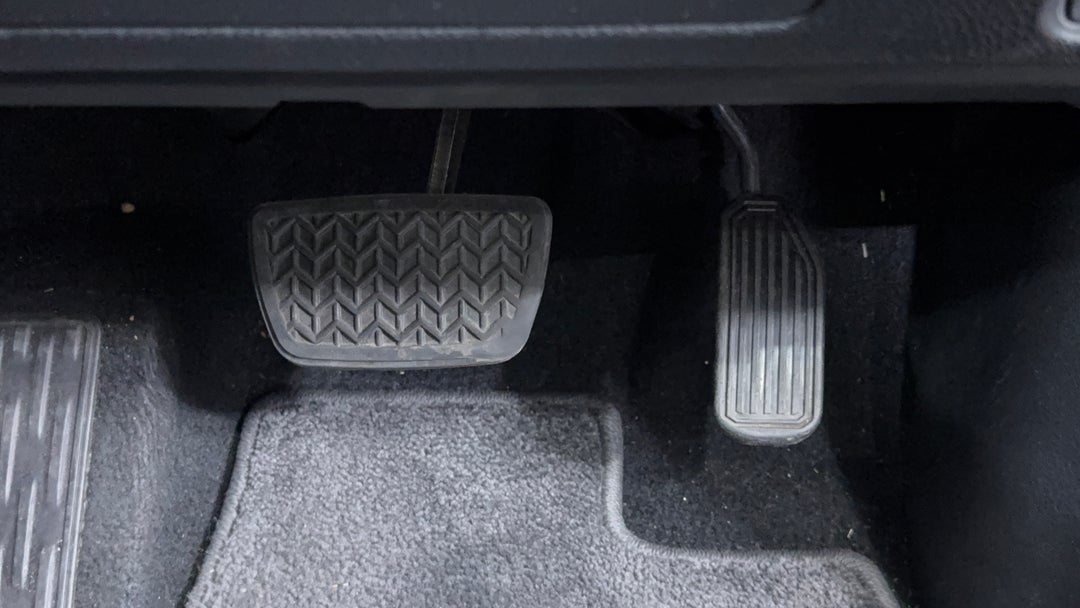 Pedals and Footmat