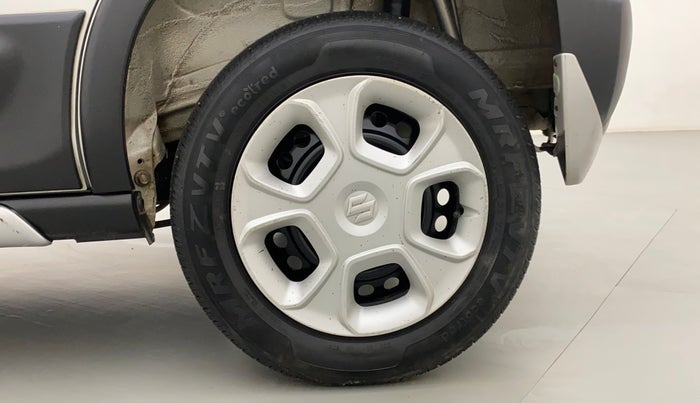 2019 Maruti S PRESSO VXI+, Petrol, Manual, 33,398 km, Left Rear Wheel