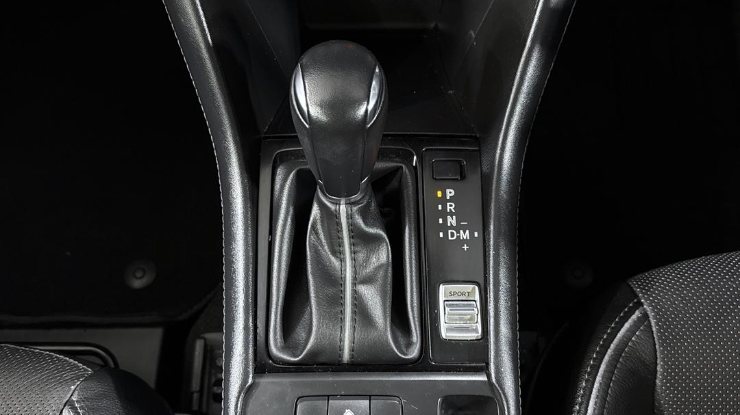 2020 Mazda CX-3 Akari (AWD), Automatic, 37198 km, Gear Lever 