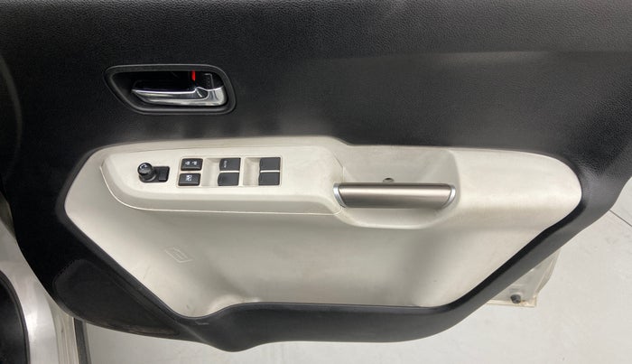 2017 Maruti IGNIS ZETA 1.2, Petrol, Manual, 58,137 km, Driver Side Door Panels Control