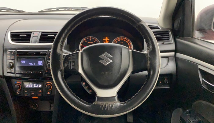 2015 Maruti Swift ZDI, Diesel, Manual, 56,299 km, Steering Wheel Close Up