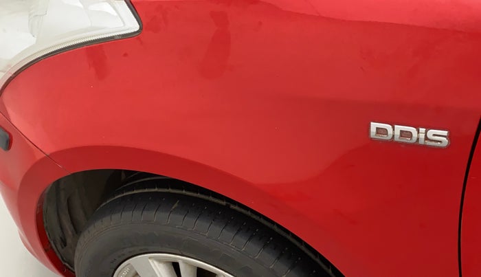 2015 Maruti Swift ZDI, Diesel, Manual, 56,299 km, Left fender - Minor scratches