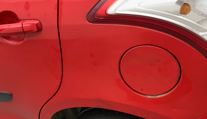 2015 Maruti Swift ZDI, Diesel, Manual, 56,299 km, Left quarter panel - Minor scratches