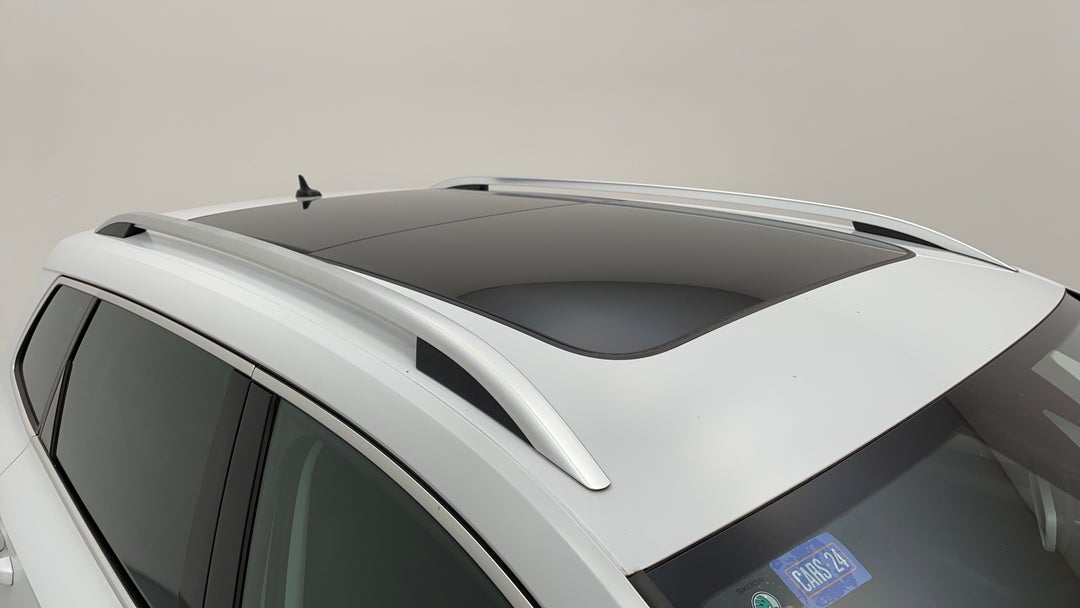 2019 SKODA Karoq 110tsi, Automatic, 53243 km, Roof/Sunroof View