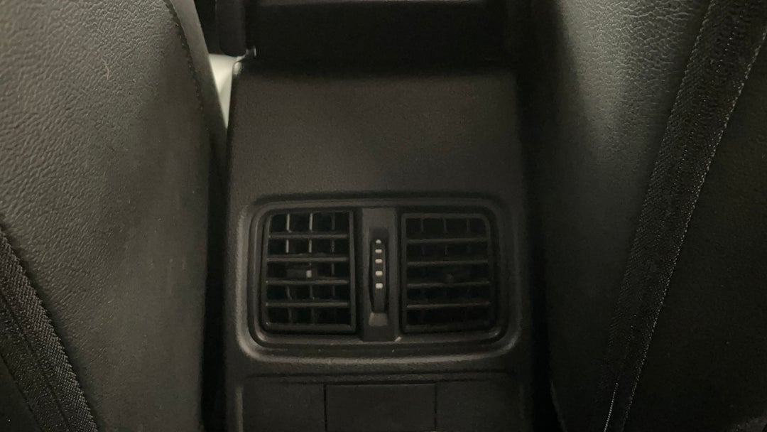 Rear A/C Vent