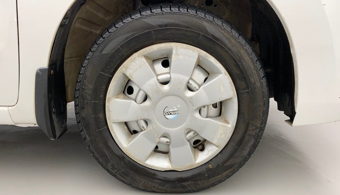 2017 Maruti Wagon R 1.0 LXI CNG, CNG, Manual, 80,343 km, Right Front Wheel