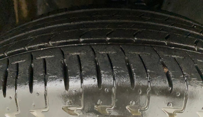 2017 Maruti IGNIS SIGMA 1.2, Petrol, Manual, 17,500 km, Right Front Tyre Tread