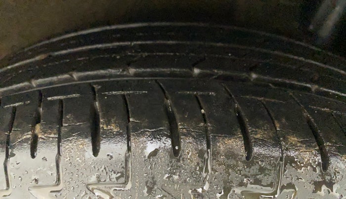 2017 Maruti IGNIS SIGMA 1.2, Petrol, Manual, 17,500 km, Left Rear Tyre Tread