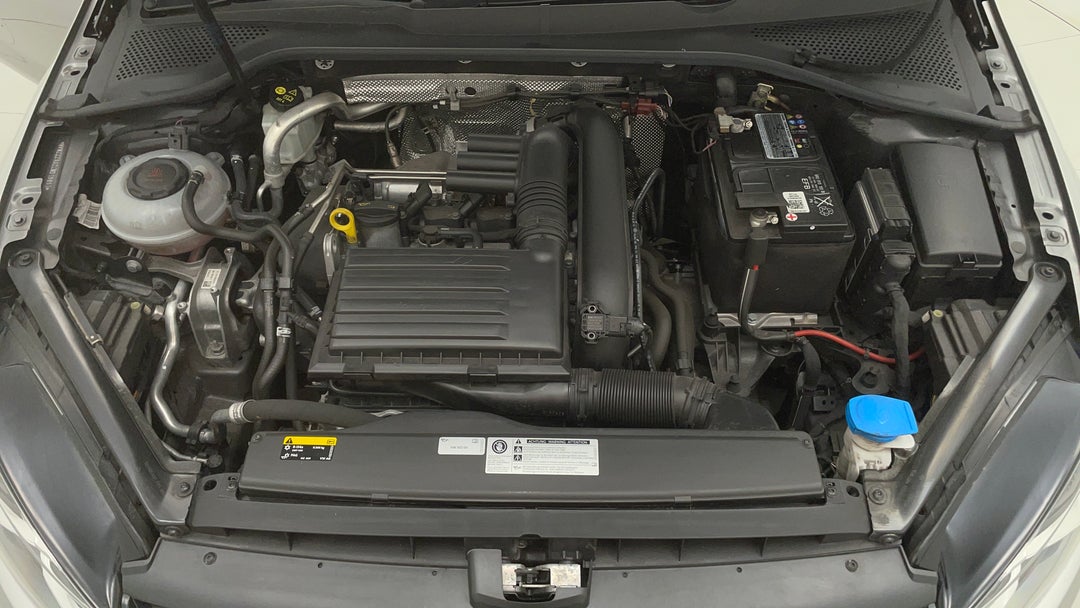 Open Bonnet (Engine)