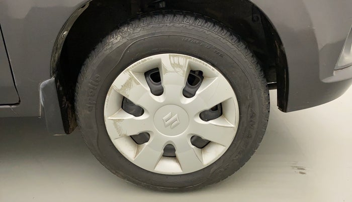 2014 Maruti Alto K10 VXI, CNG, Manual, 79,421 km, Right Front Wheel