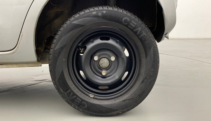 2016 Datsun Redi Go T, Petrol, Manual, 26,924 km, Left Rear Wheel
