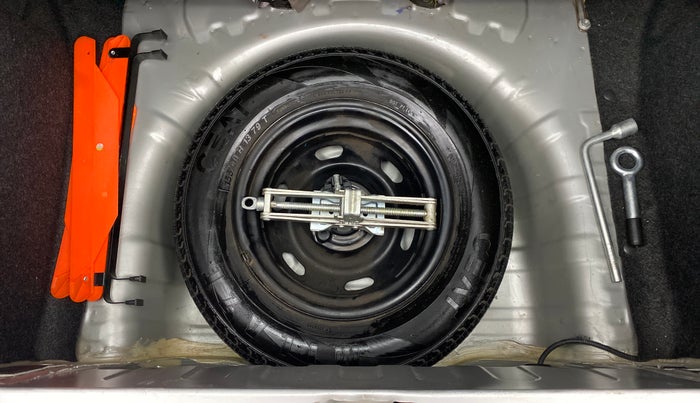 2016 Datsun Redi Go T, Petrol, Manual, 26,924 km, Spare Tyre