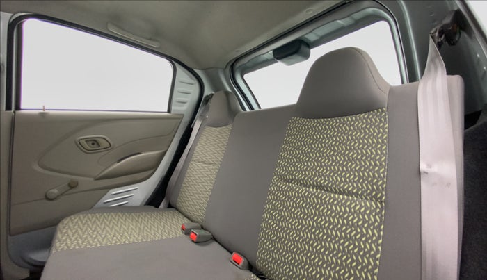 2016 Datsun Redi Go T, Petrol, Manual, 26,924 km, Right Side Rear Door Cabin