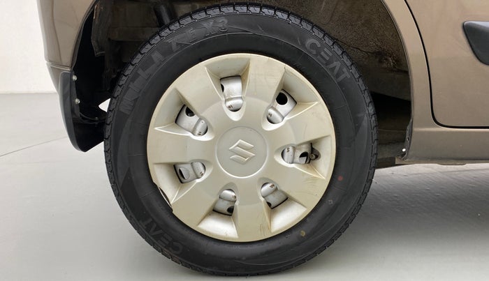 2016 Maruti Wagon R 1.0 LXI CNG, CNG, Manual, 67,758 km, Right Rear Wheel