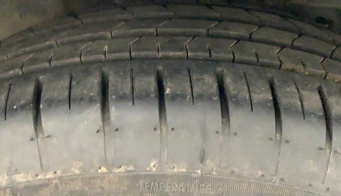 2018 Tata TIGOR XZ PLUS DIESEL, Diesel, Manual, 42,839 km, Right Rear Tyre Tread