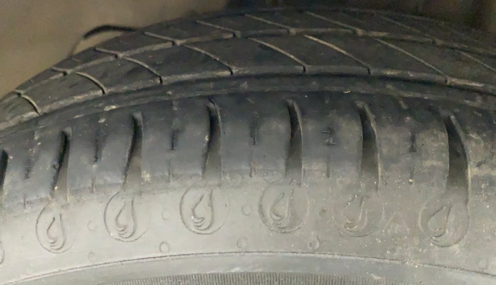 2018 Tata TIGOR XZ PLUS DIESEL, Diesel, Manual, 42,839 km, Left Front Tyre Tread