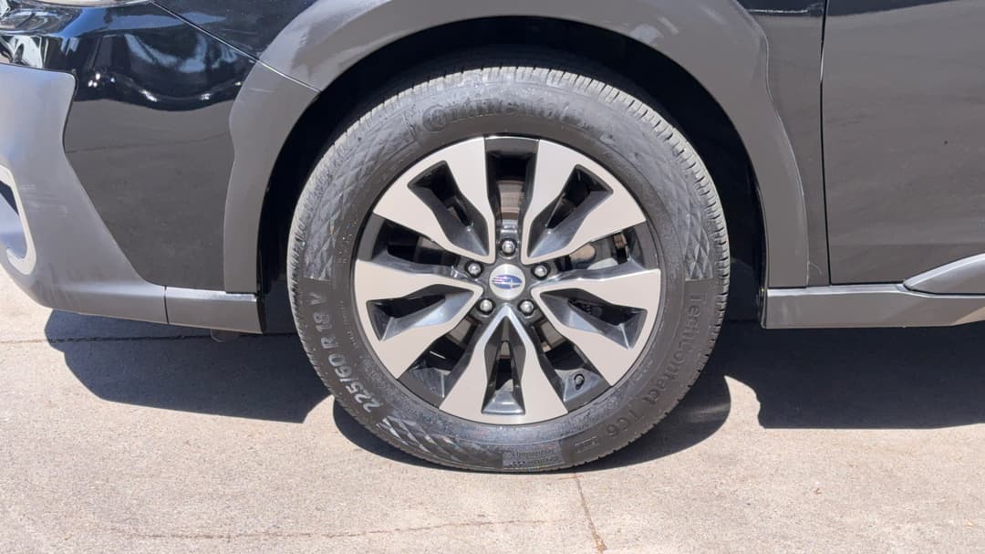 2023 Subaru Outback AWD Touring, Automatic, 49633 km, Left Front Wheel