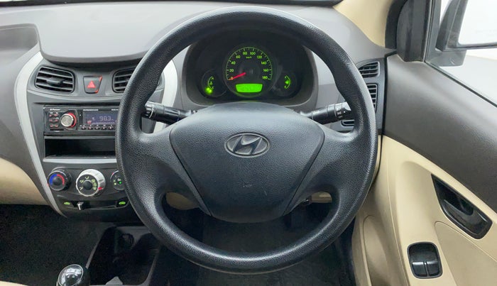2015 Hyundai Eon ERA PLUS, Petrol, Manual, 40,821 km, Steering Wheel Close Up