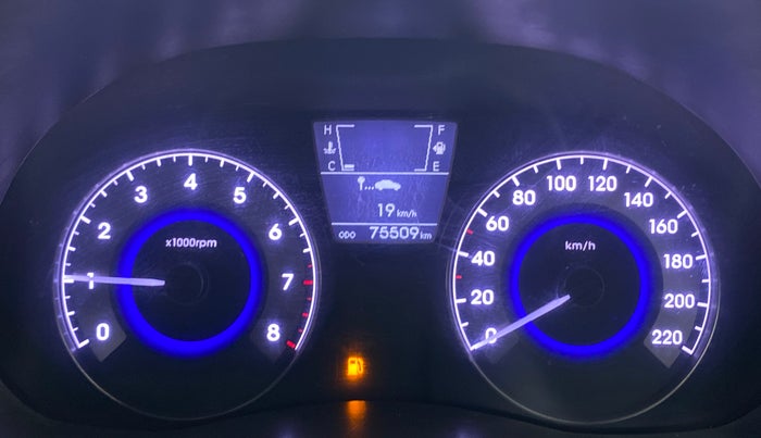 2013 Hyundai Verna FLUIDIC 1.6 SX VTVT OPT, Petrol, Manual, 75,571 km, Odometer Image