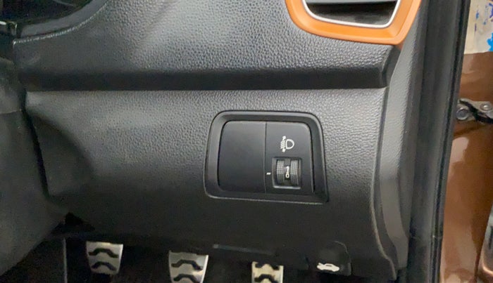 2015 Hyundai i20 Active 1.2 S, Petrol, Manual, 38,463 km, Dashboard - Headlight height adjustment not working