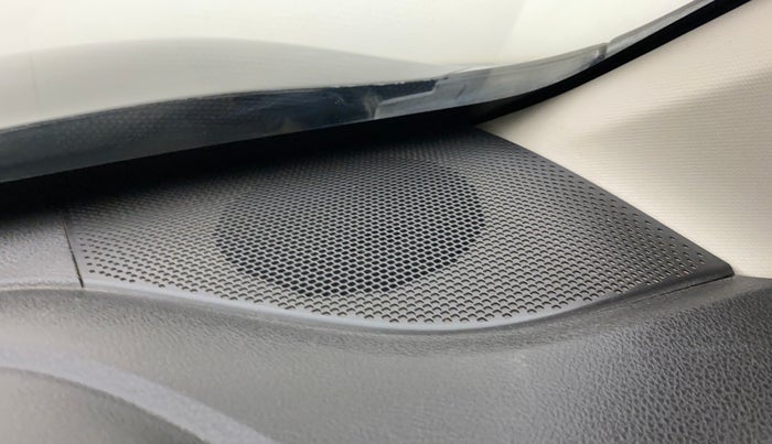 2017 Renault Kwid RXL 1.0 AMT, Petrol, Automatic, 23,431 km, Speaker