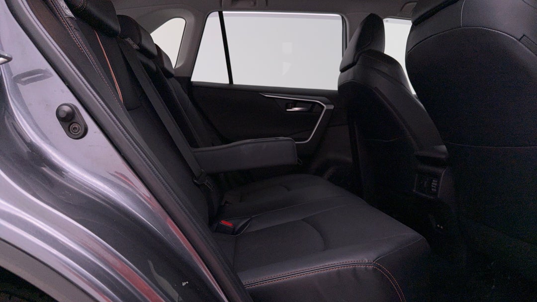 2021 Toyota RAV4 Edge (AWD), Automatic, 109976 km, Right Side Rear Door Cabin View