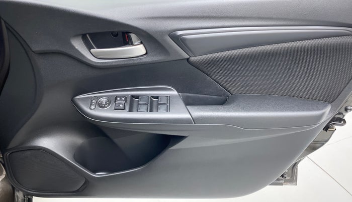 2019 Honda WR-V 1.2 i-VTEC S MT, Petrol, Manual, 11,125 km, Driver Side Door Panels Control