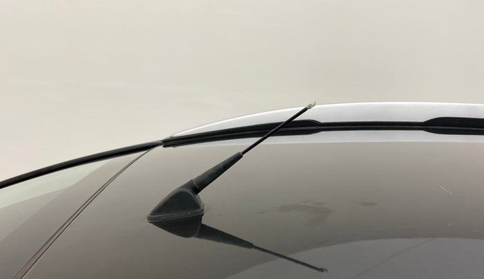 2019 Honda WR-V 1.2 i-VTEC S MT, Petrol, Manual, 11,125 km, Roof - Antenna has minor damage