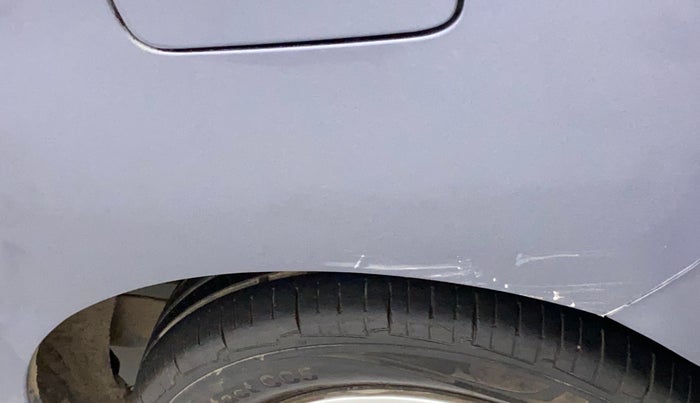 2011 Hyundai Santro Xing GLS, Petrol, Manual, 55,224 km, Left quarter panel - Minor scratches