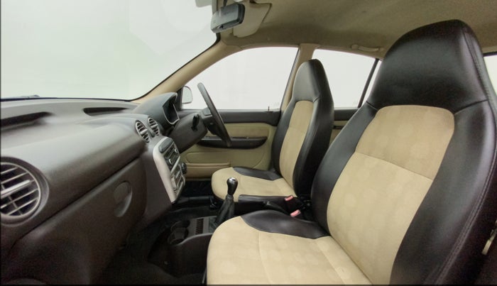 2011 Hyundai Santro Xing GLS, Petrol, Manual, 55,224 km, Right Side Front Door Cabin