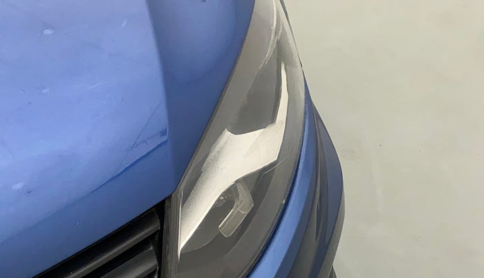 2017 Volkswagen Ameo COMFORTLINE 1.2L, Petrol, Manual, 34,510 km, Left headlight - Faded