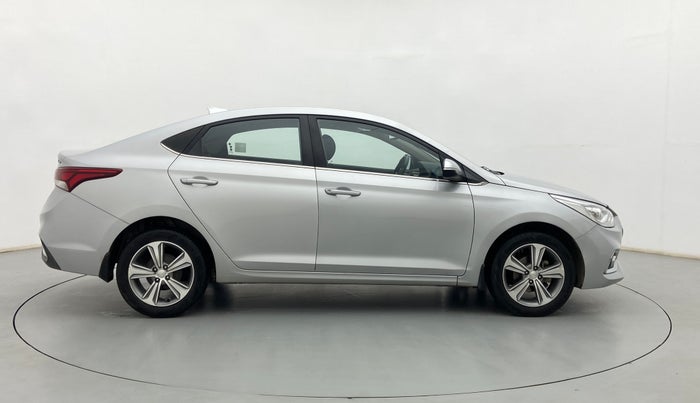 2017 Hyundai Verna 1.6 CRDI SX + AT, Diesel, Automatic, 62,303 km, Right Side View