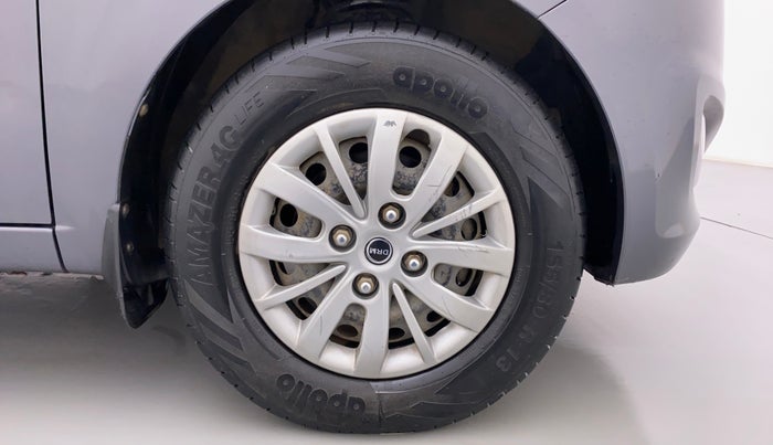 2015 Hyundai i10 SPORTZ 1.1 IRDE2, Petrol, Manual, 75,912 km, Right Front Wheel