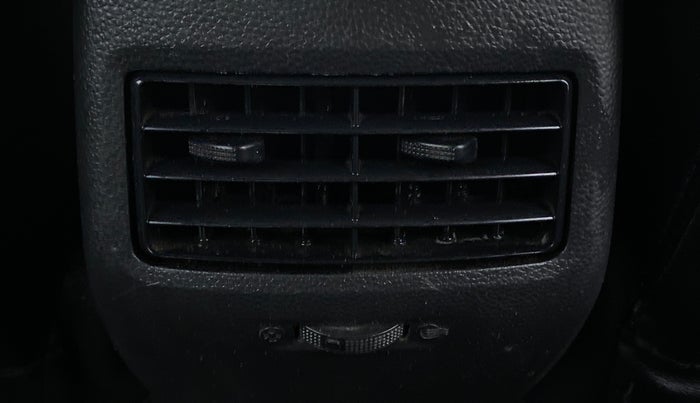 2014 Hyundai Elite i20 SPORTZ 1.2, Petrol, Manual, 77,422 km, Rear AC Vents