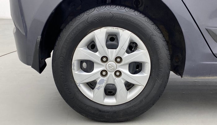 2014 Hyundai Elite i20 SPORTZ 1.2, Petrol, Manual, 77,422 km, Right Rear Wheel