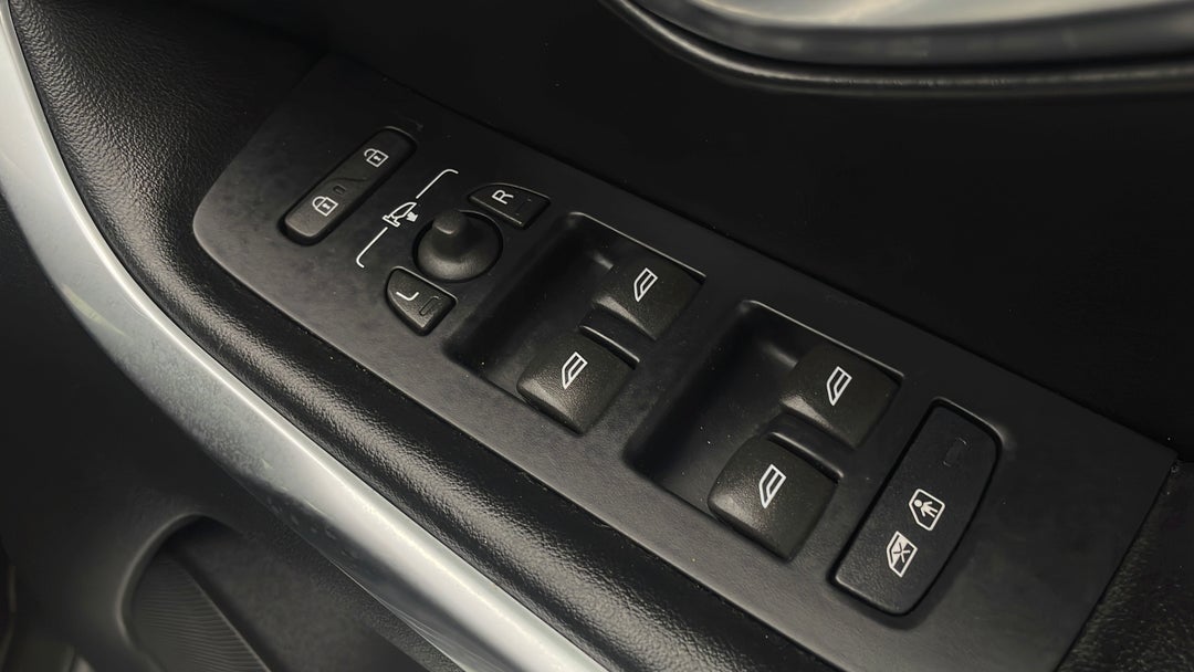 Drivers Side Door Panel Controls