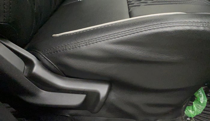 2023 Maruti Celerio VXI, Petrol, Manual, 2,768 km, Driver Side Adjustment Panel