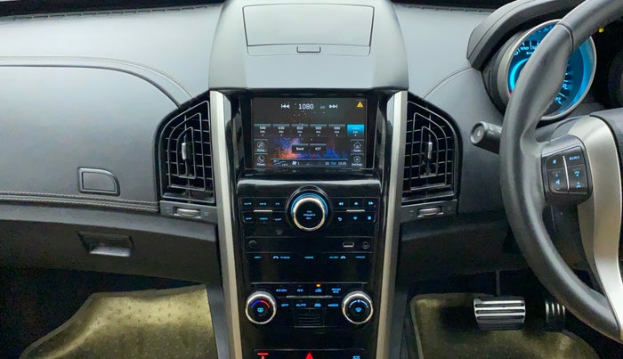 2018 Mahindra XUV500 W11 AT, Diesel, Automatic, 64,861 km, Air Conditioner